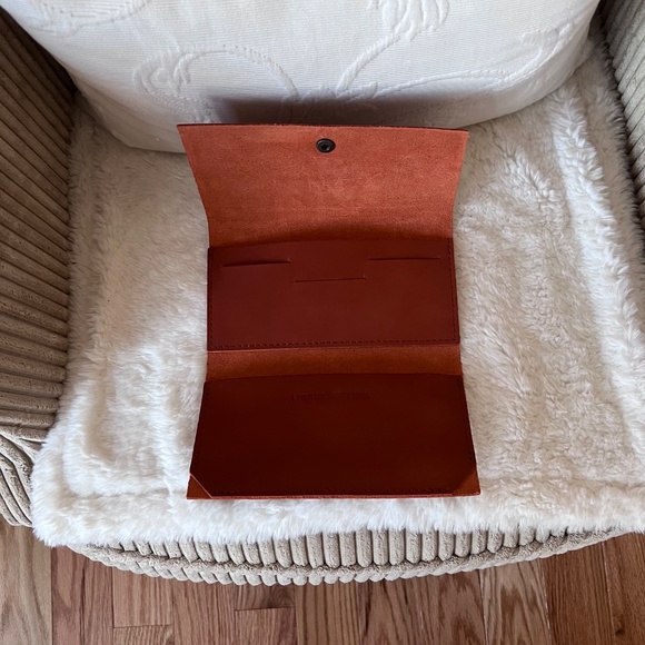 Portland Leather Large KOALA in Moonflower *NEW* w/ wallet - Picture 11 of 11